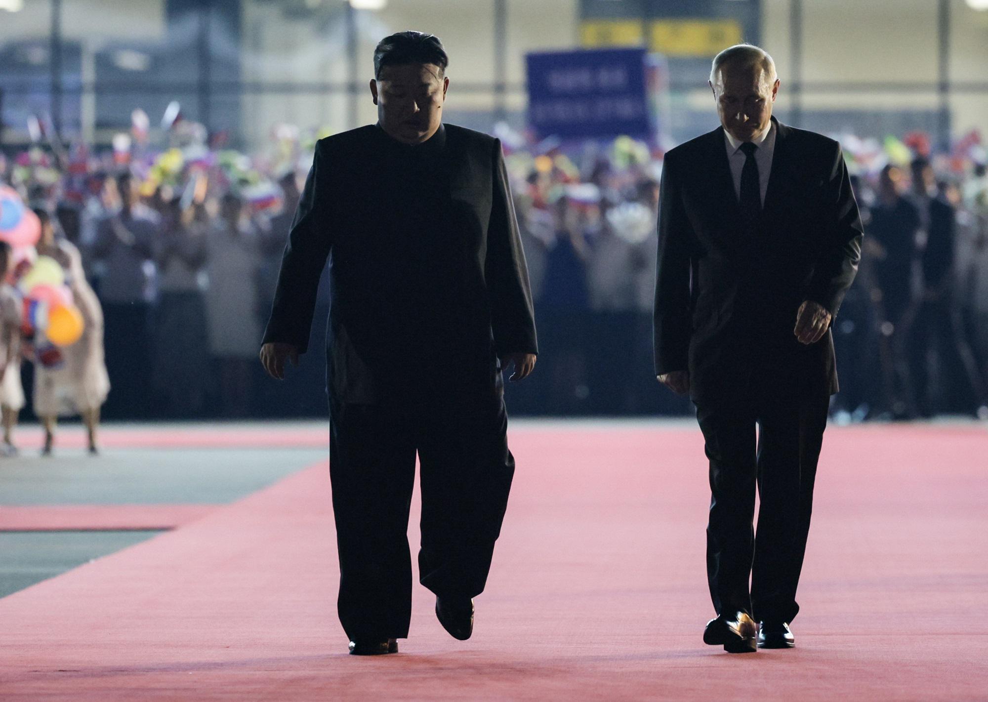 Kim-Putin, Ukrayna'ya karşı savaş bir iştir: silahlar, para ve askerler