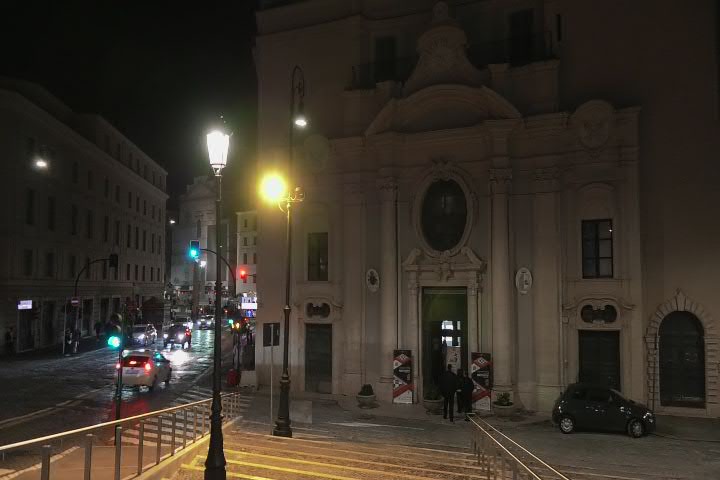 Roma, İsa'nın Doğuşu sergisi Borgo'daki Santa Maria Annunziata Kilisesi'nde açıldı