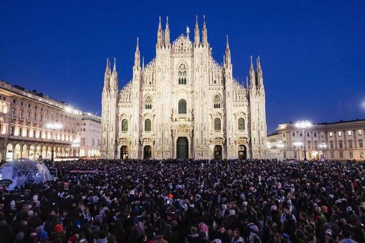 Piazza Duomo - Milano - Fotogramma