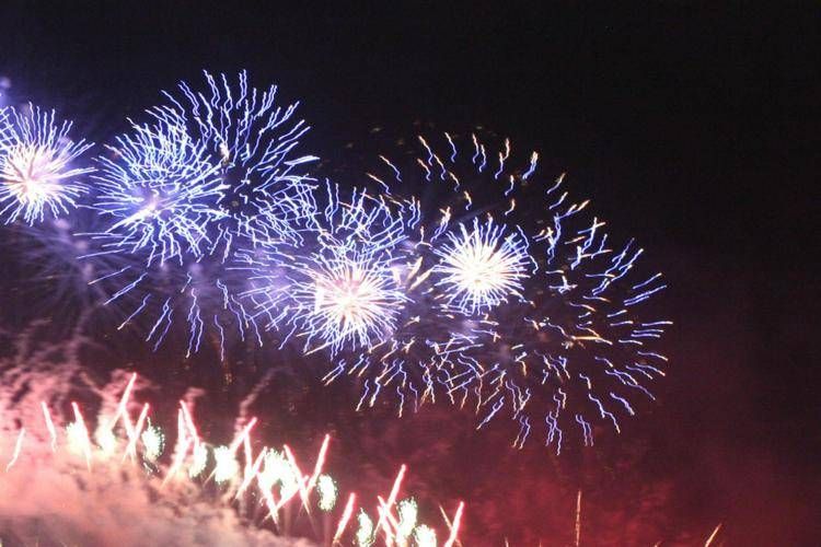 Fuochi d'artificio (Fotogramma)