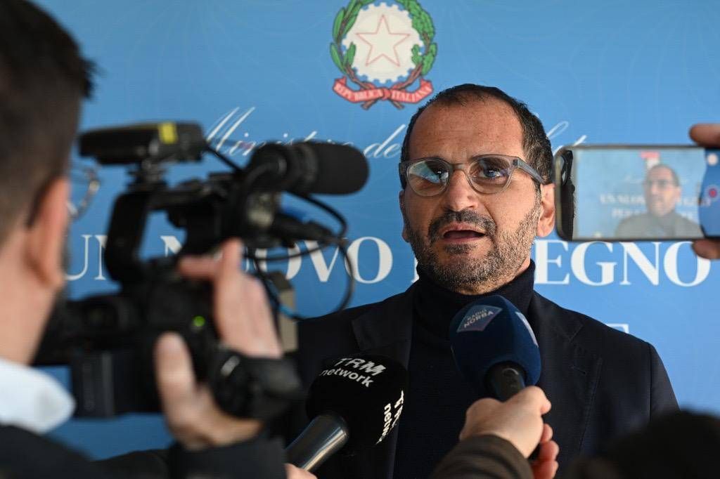 “2025'te bekleme listelerini ortadan kaldırma ve bölgeyi etkinleştirme taahhüdü”