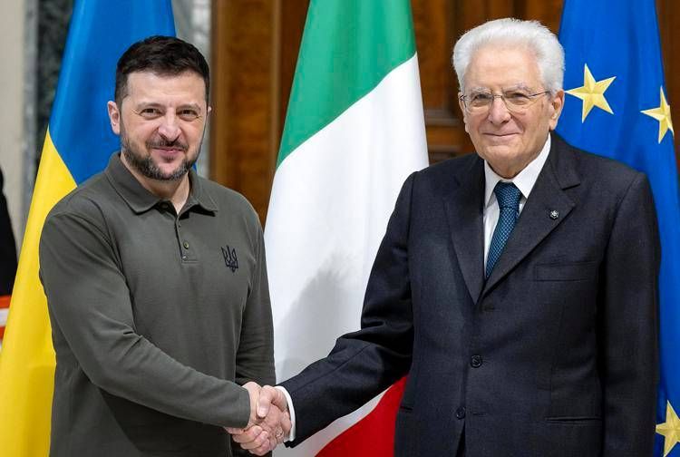 Volodymyr Zelensky e Sergio Mattarella al Quirinale - Fotogramma