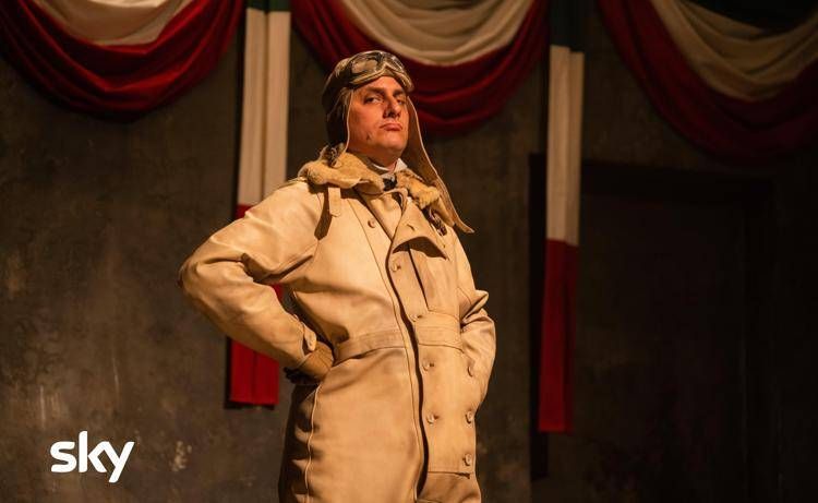Luca Marinelli in una scena della serie - Sky
