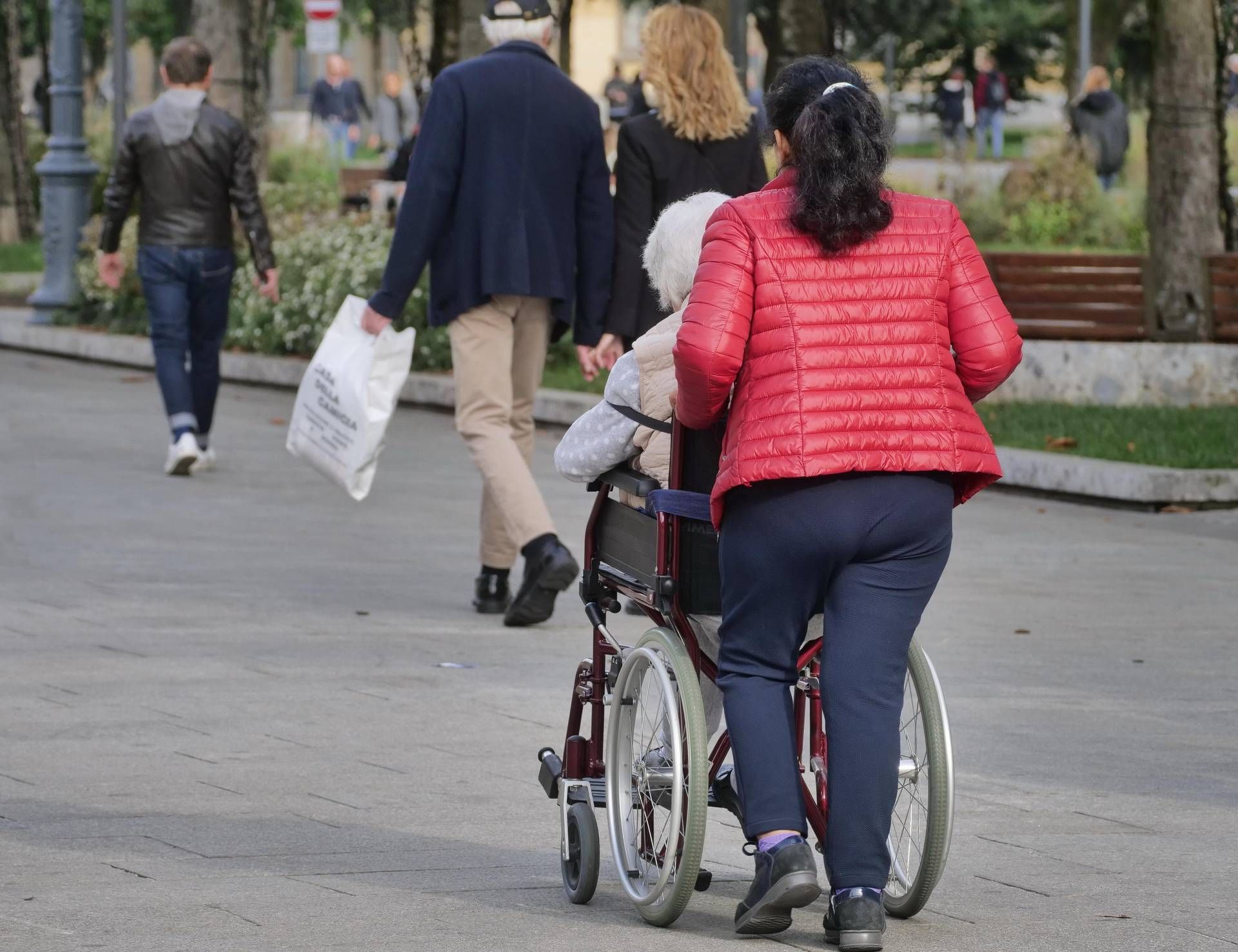 Hizmetçiler ve bakıcılar ikramiyesi 2025, ne kadar ve nasıl talep edilir