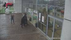 Messina Denaro, arrestato l'uomo del boss al Nord: stava andando a ricoverarsi - Video