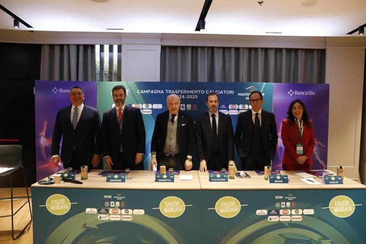 Studio Banca Ifis, calciomercato muove quasi 7 mld euro l’anno, Serie A seconda per transazioni