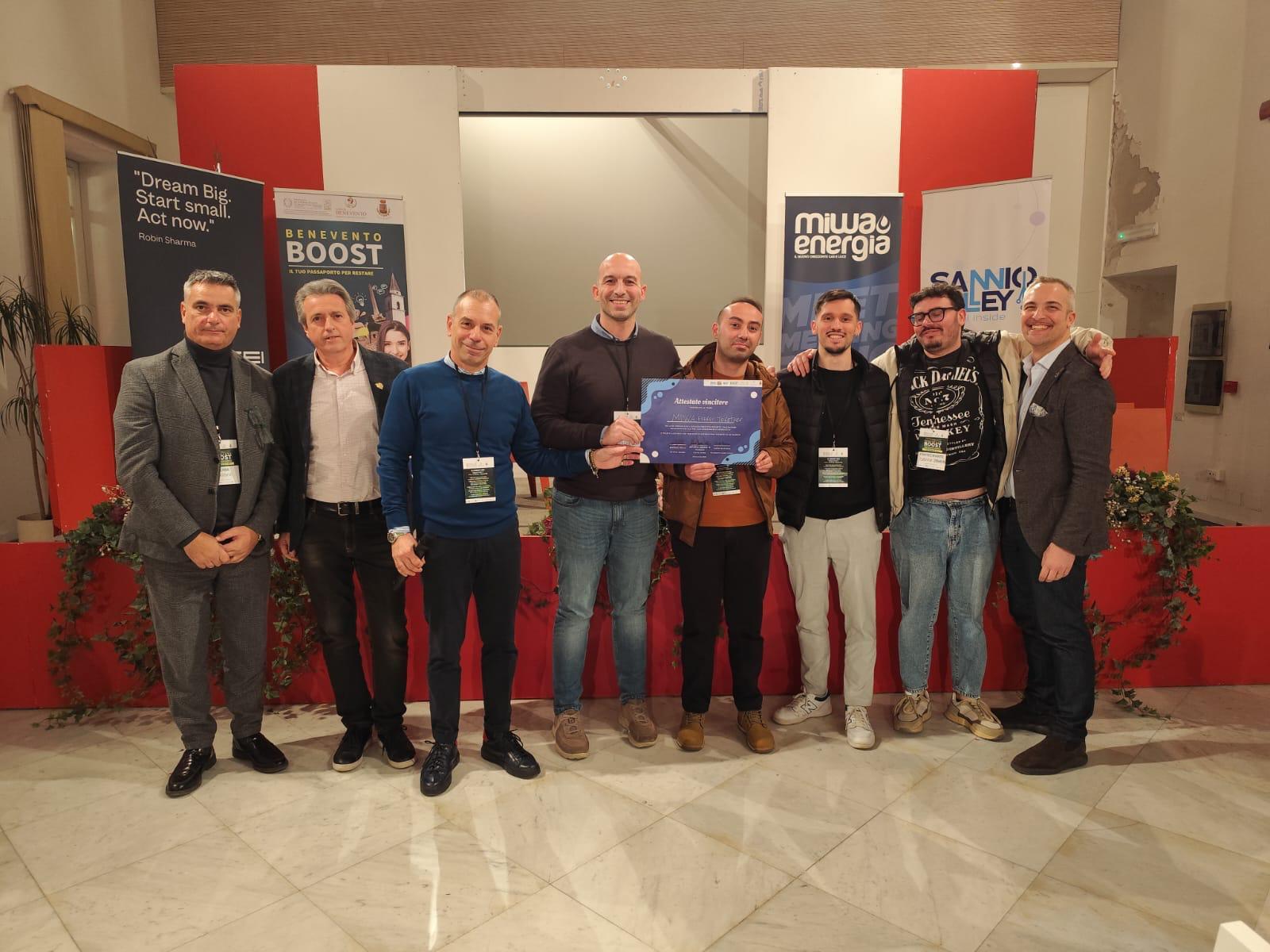 Daha az sabit maliyetler ve daha fazla enerji verimliliği, Startup Energytogen Vince hackathon Miwa