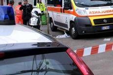 Carabinieri e ambulanza (Fo