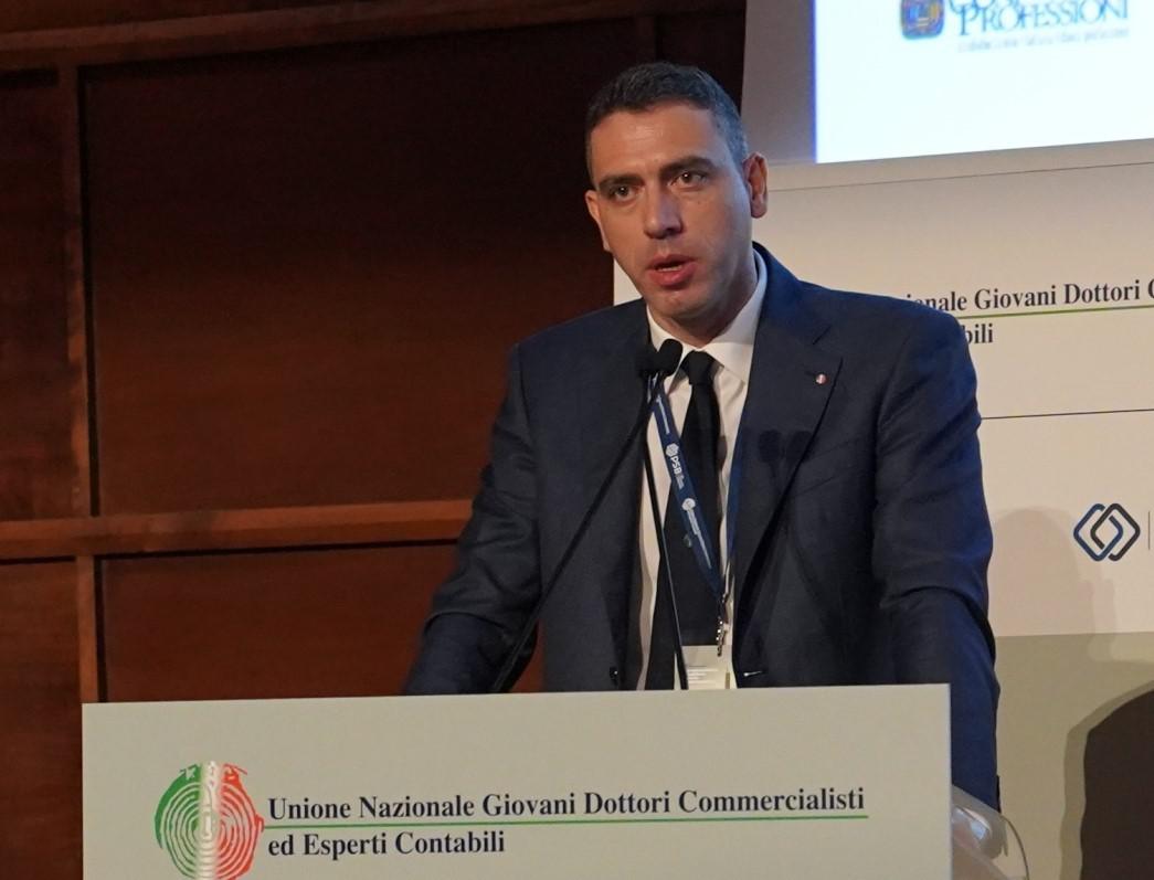 “Muhasebeciler ESG bütçelerinde giderek daha fazla kahraman”