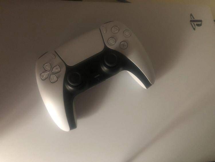 Una PS5