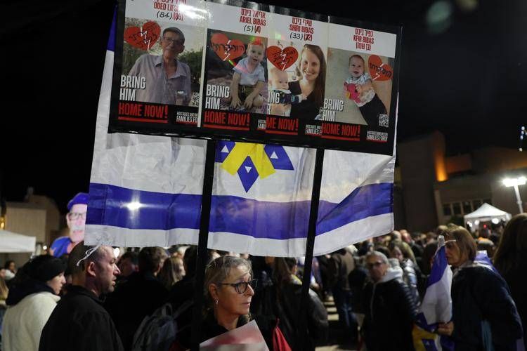 Israele, tra i corpi restituiti da Hamas non c’è Shiri Bibas. Netanyahu: 