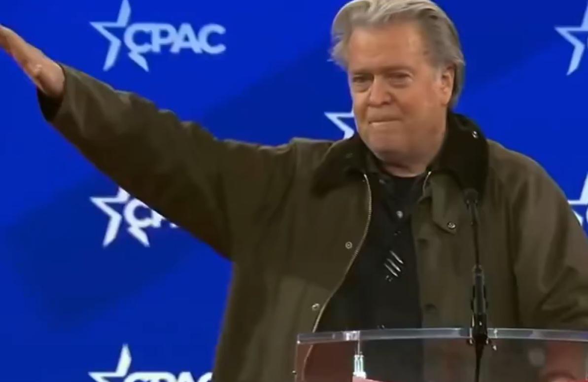 Musk'tan sonra Bannon, başka bir Roma selamlaması ve yeni fırtına
