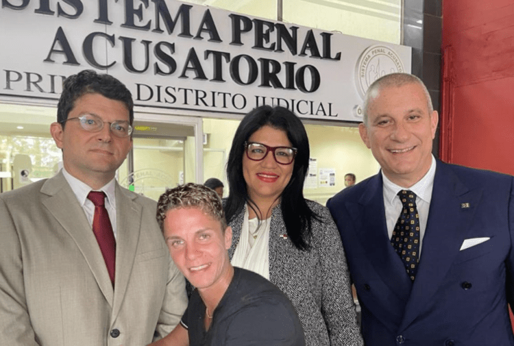 Stefano Conti in primo piano, sulla destra Andrea Di Giuseppe