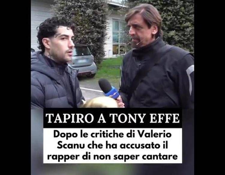 Il Tapiro d'oro di Striscia la Notizia a Tony Effe