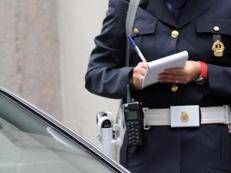 Multe sul parabrezza, Milano ci ripensa: c'è il sì del Consiglio comunale
