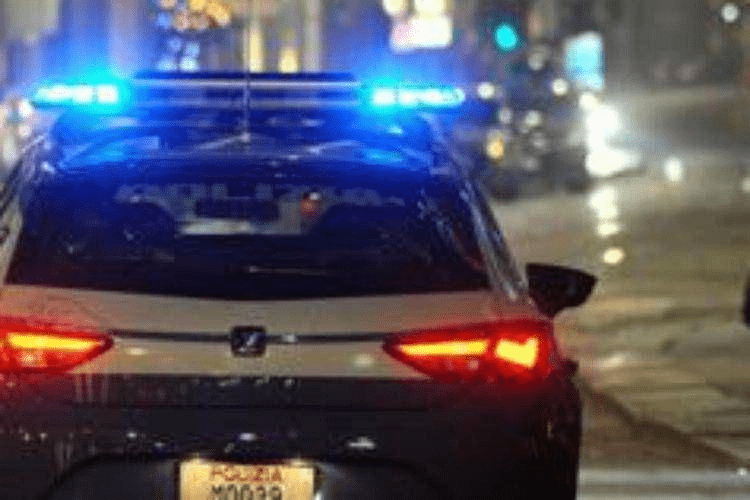 Roma, sparatoria fuori da locale all'Eur: ferito addetto sicurezza