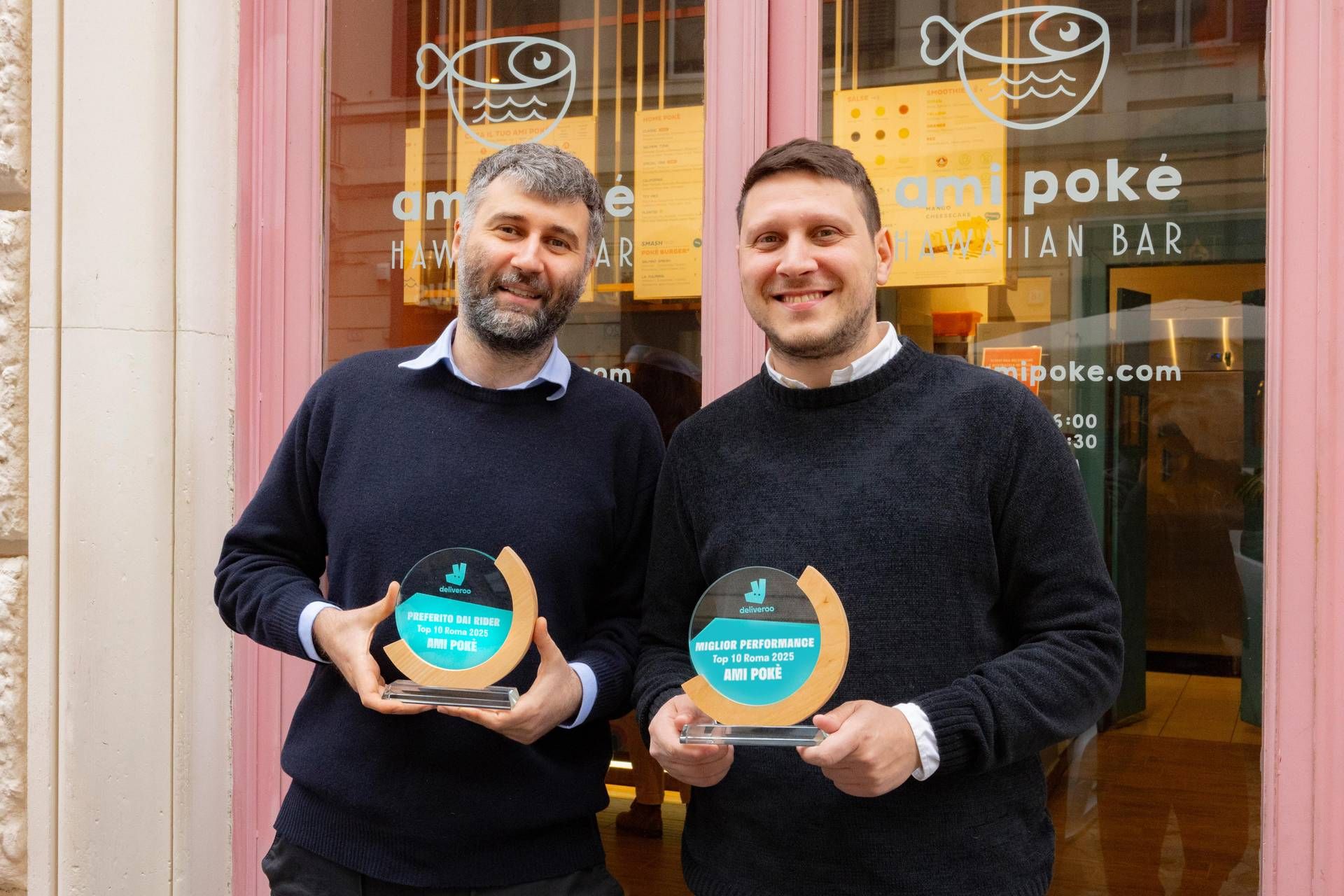 Deliveroo, Roma'da 9 yılını kutluyor ve başkentteki en iyi 10 restoranı ödüllendiriyor