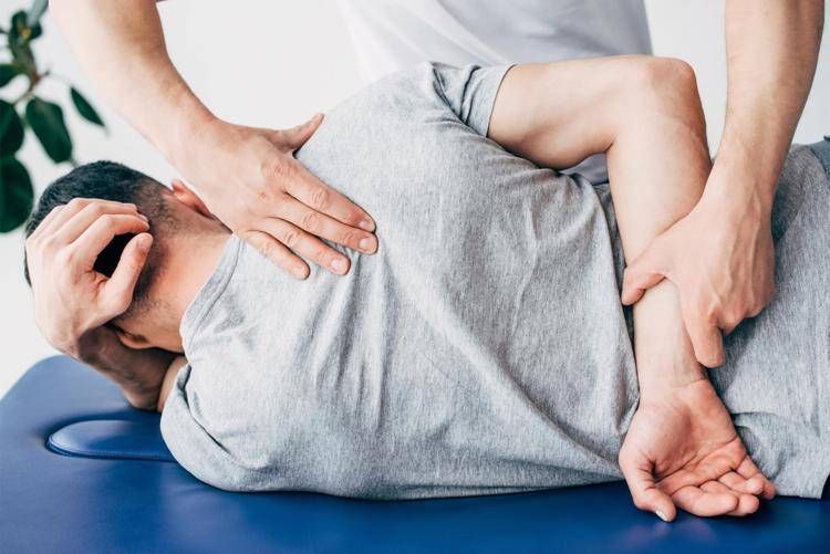 Salute, 'disinnescare' le allergie, un aiuto dalla chiropratica