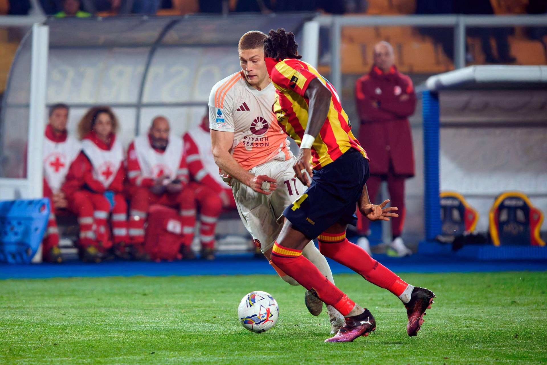 Lecce-Rome 0-1, Dovbyk'in Golü ve Giallorossi için Ardışık Yedinci Başarı: Maç