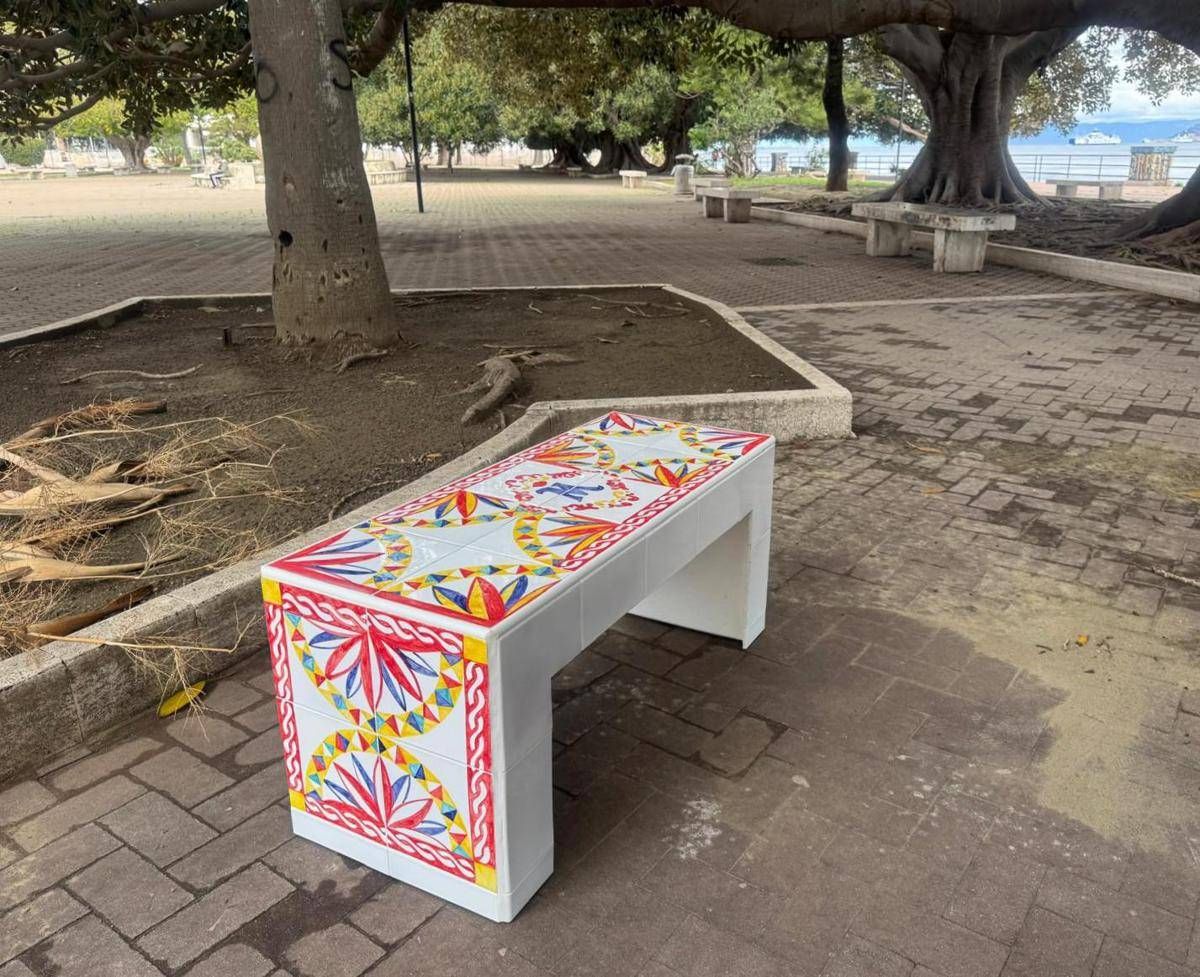 A Messina '10 Panchine delle meraviglie' per la rigenerazione urbana