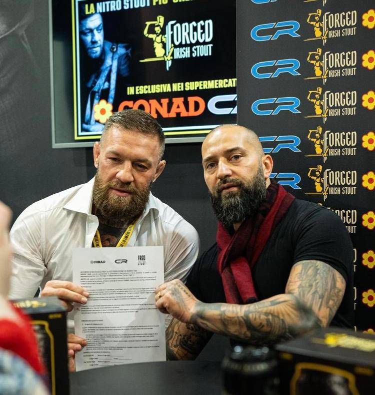 Conor-McGregor-Gabriel-Rapisarda-contratto