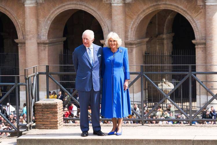 Carlo III e la regina Camilla in visita al Colosseo - (foto Ftg- Ipa)