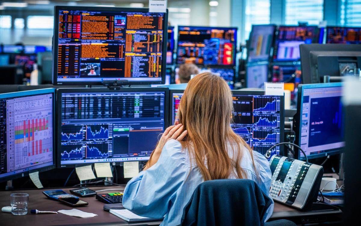 Borsa, sprint Mps (+3,44%) e Stellantis su con tregua dazi