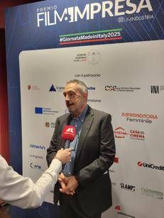 Cinema, Sesti (Pfi): 