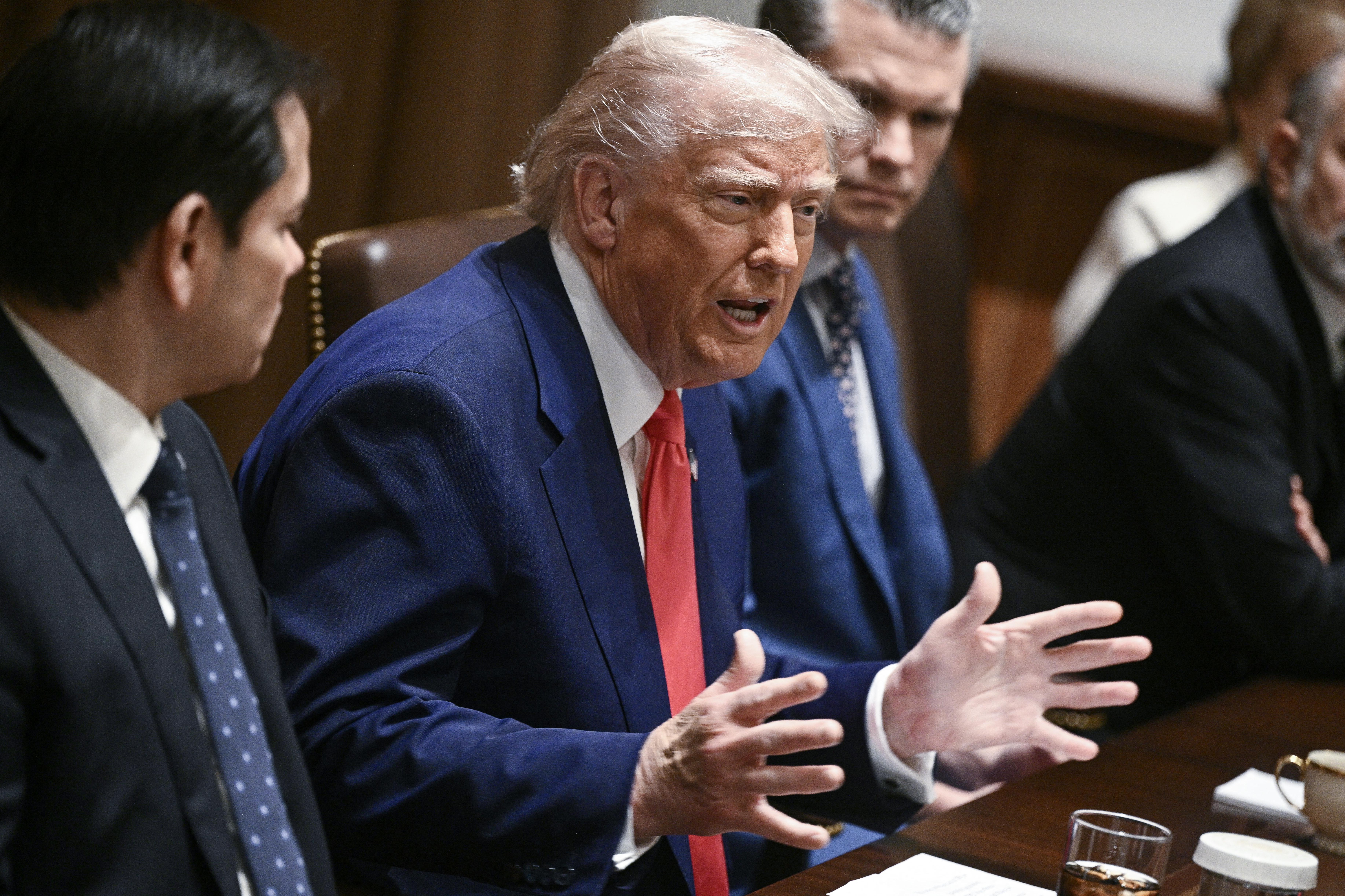 Görevler, AB ve İtalya ile yapılan anlaşma için Trump Kuralları