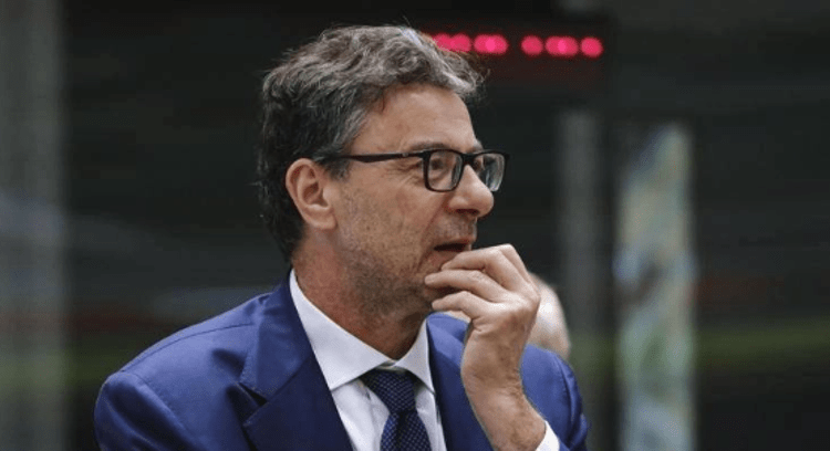 L'allarme di Giorgetti: “Criptovalute più pericolose dei dazi”