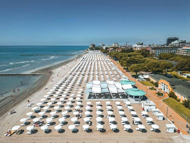Grado impianti turistici, prima spiaggia italiana con telemedicina per turisti