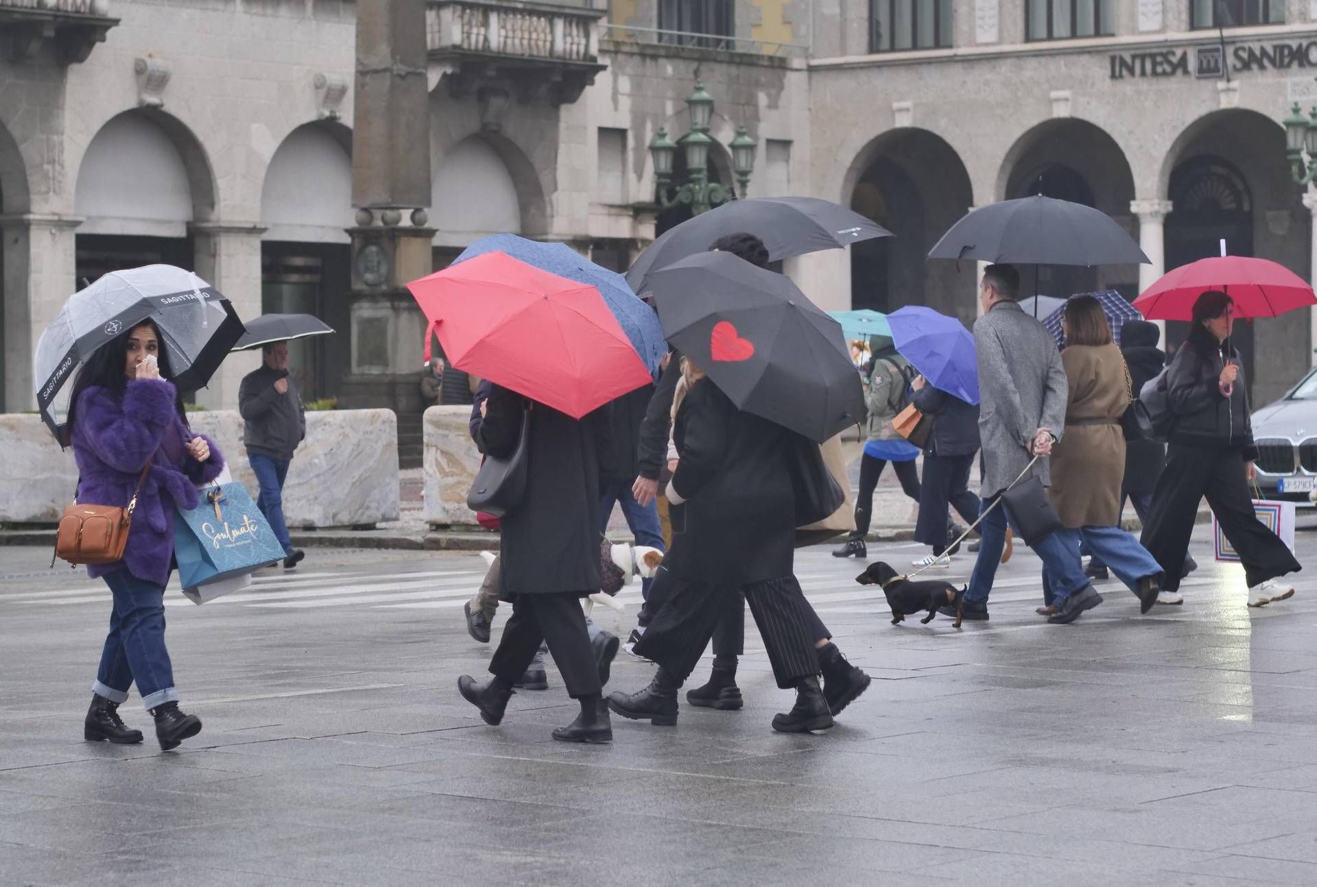 Kötü hava, bugün turuncu ve sarı hava uyarısı: Risk Altındaki Bölgeler olarak
