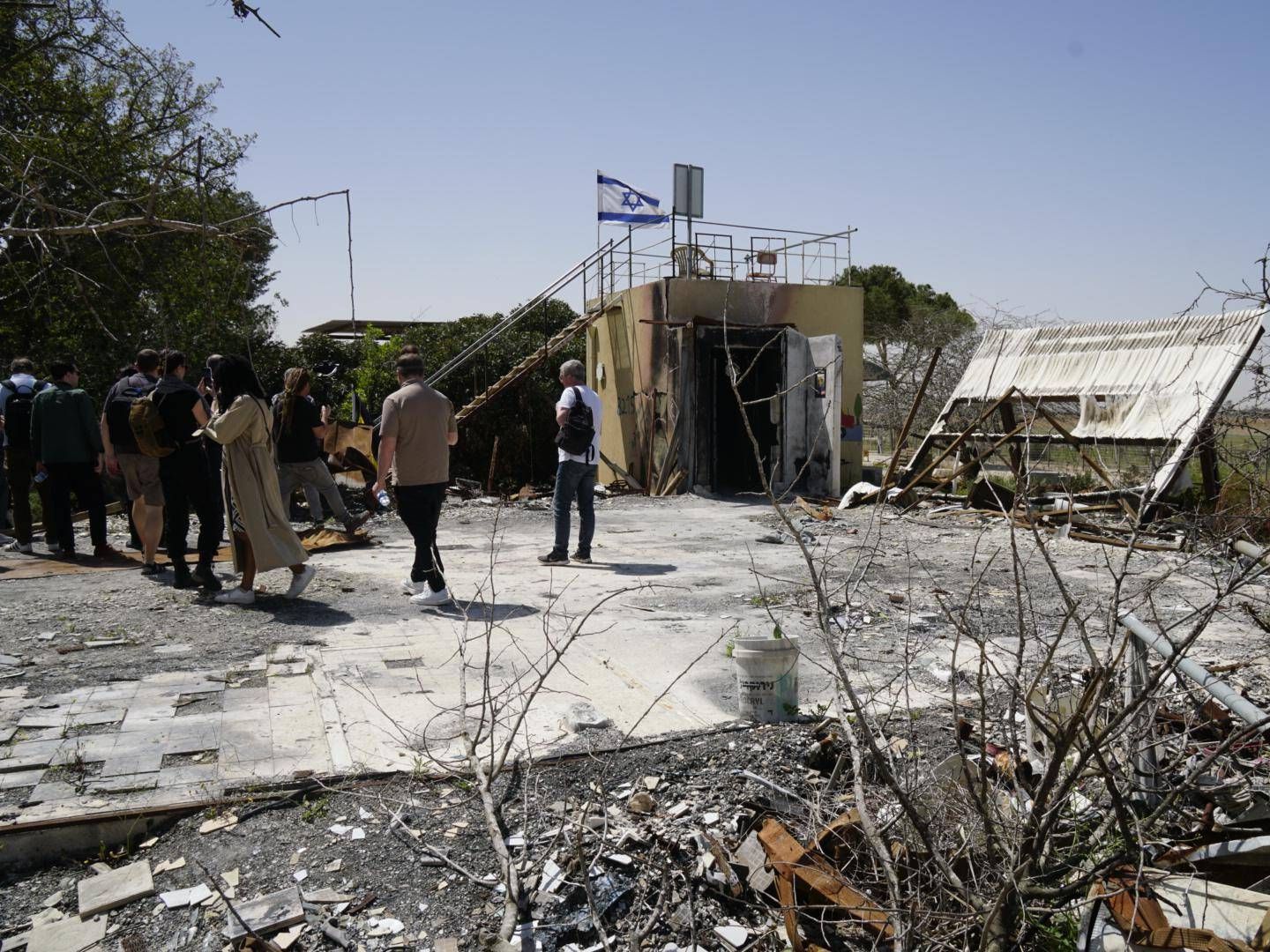 Macerie della casa di Miri e Amitai Ben Zvi, kibbutz Nir Oz, Israele