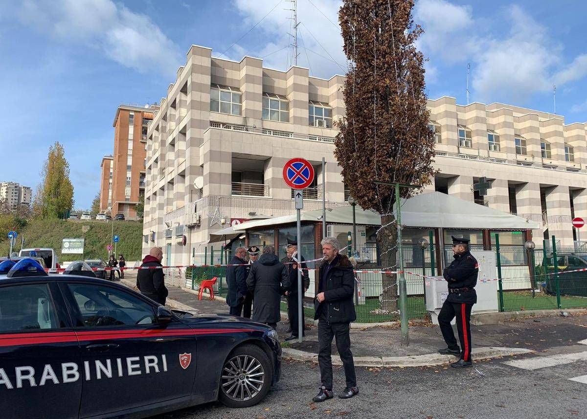 https://www.adnkronos.com/resources/0298-1d8942503e9b-3f1418d58e6e-1000/format/huge/stragefidene_carabinieri_adn.jpeg
