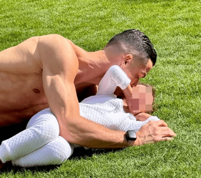 Cristiano Ronaldo, kızı Bella'nın doğum günü için özveri (ve ölü ikizin anısı)