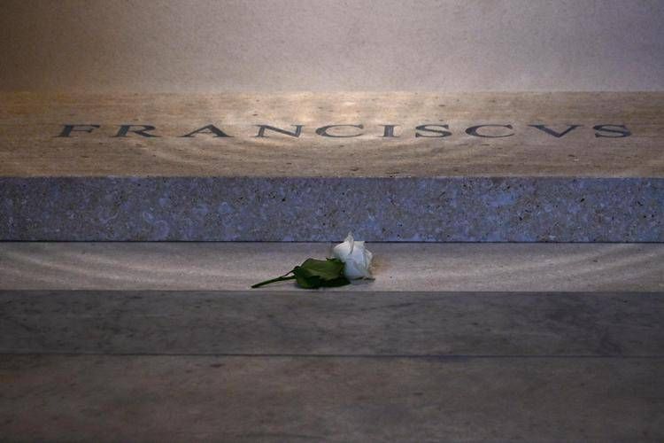La tomba di Papa Francesco a Santa Maria Maggiore - Afp