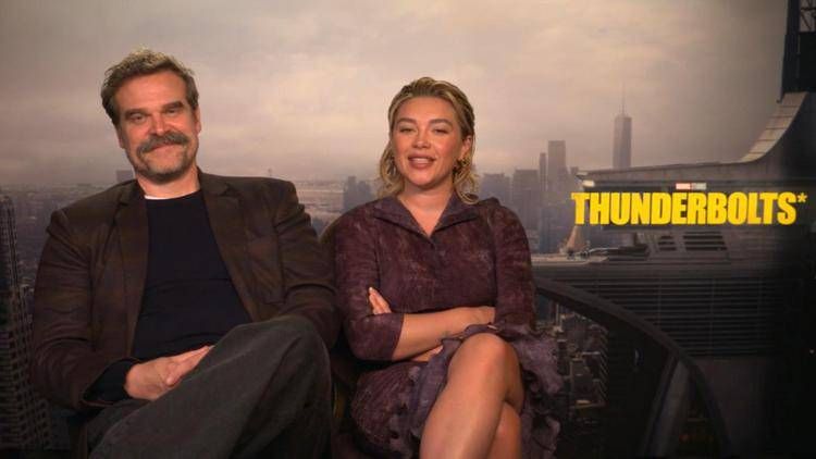 da sinistra: David Harbour e Florence Pugh
