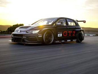 Volkswagen: nel I trimestre crollo utili di quasi il 41%