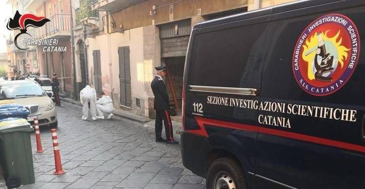 Via Marchese di Catania, la strada dove è avvenuta la tragedia. Foto dei carabinieri