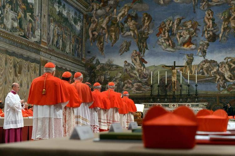 Conclave, riforme o restaurazione: scontro tra due visioni