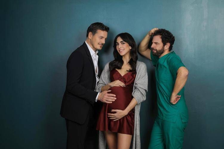 Al teatro Manzoni di Roma 'Contrazioni pericolose' di Gabriele Pignotta con Rocio Munoz Morales