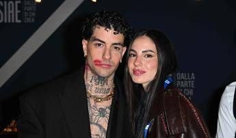 Giulia De Lellis conferma la gravidanza, lei e Tony Effe presto genito