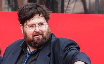 Mario Adinolfi concorrente all'Isola dei Famosi