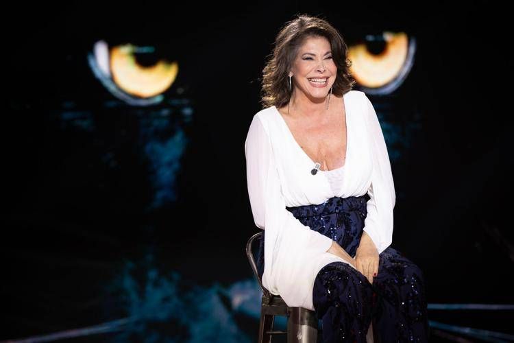 Milly D'Abbraccio a Belve: "Sono io l'ultima pornodiva. Oggi faccio sesso a pagamento"