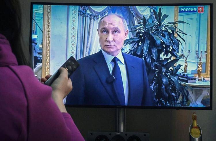 Vladimir Putin in tv - Afp