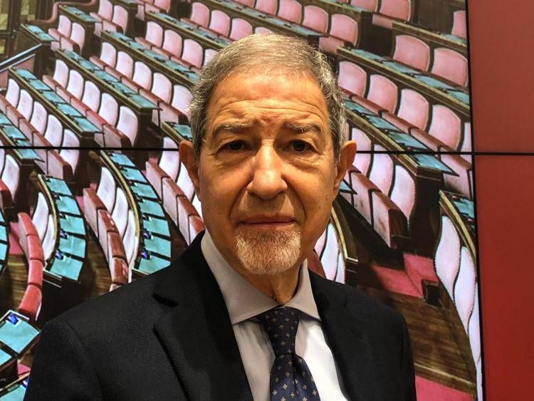 Mare, Musumeci: "Va salvaguardato, non deve essere divisivo"
