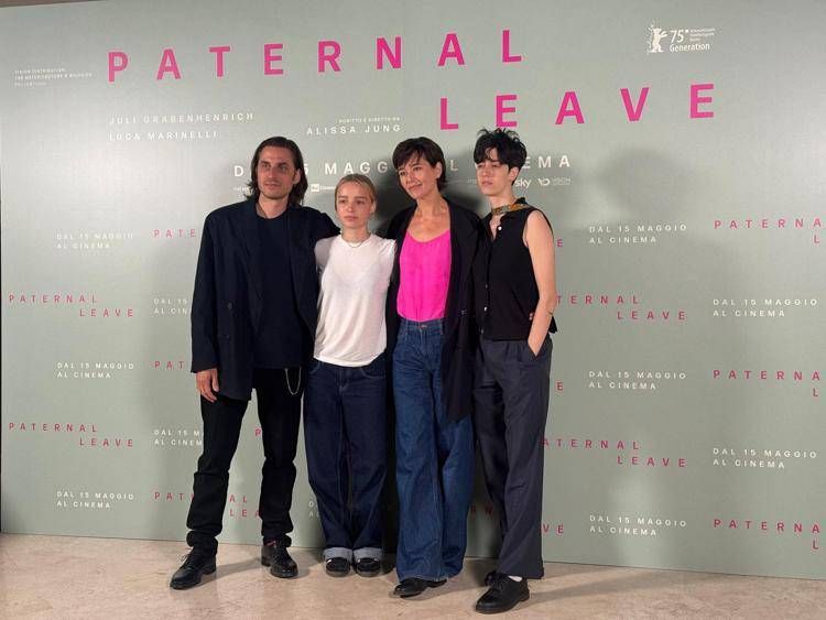 Marinelli e Jung insieme sul set: 