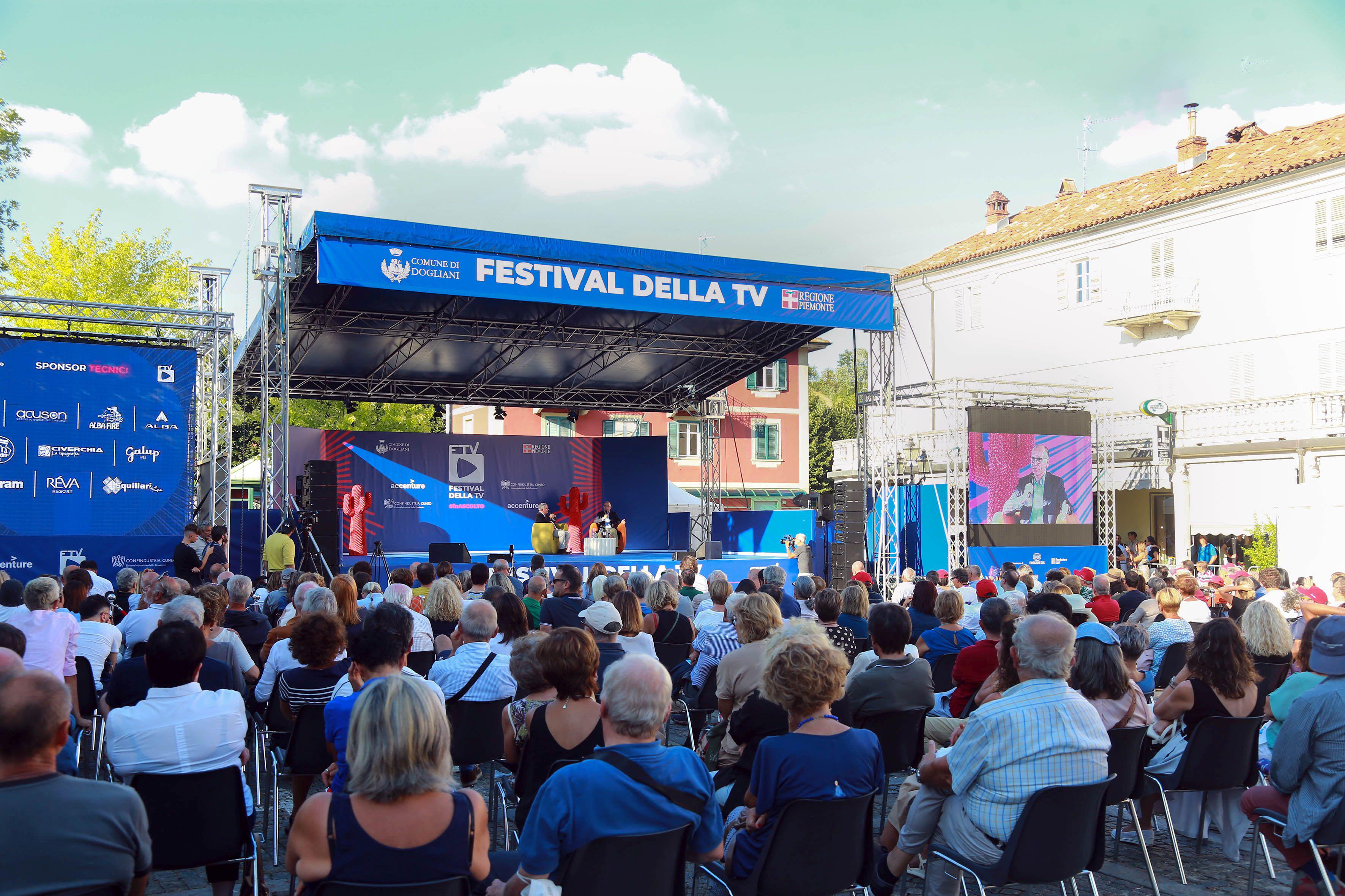 'Dogliani', ayrıca Formigli ve Diego Bianchi TV festivalinin konukları
