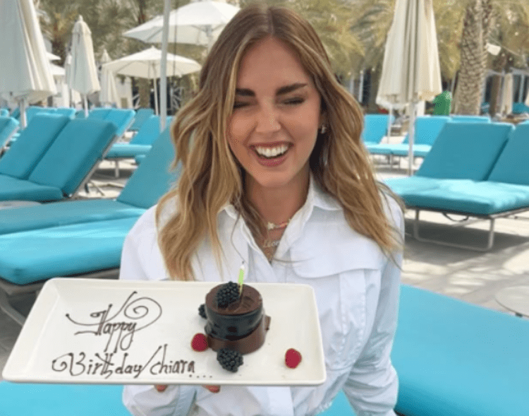 Chiara Ferragni compie 38 anni: "Quest'anno festeggio diversamente..." Chiara Ferragni compie 38 anni: "Quest'anno festeggio diversamente..."