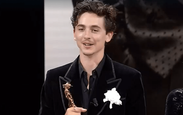 David 2025, è il momento del premio speciale a Timothée Chalamet: "Con l'Italia connessione profonda" David 2025, è il momento del premio speciale a Timothée Chalamet: "Con l'Italia connessione profonda"